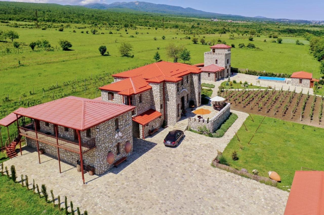 Chateau Tetri Bairagebi White Flags Kisiskhevi Exteriér fotografie